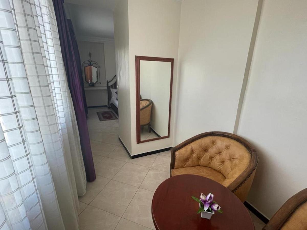 Perla Hotel Fes Luaran gambar